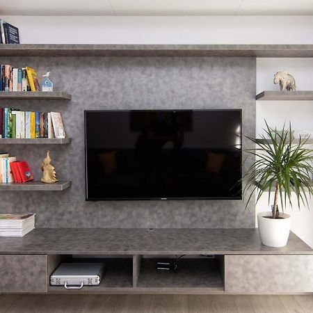 Luxury City Center Two Bedroom Apartment Close To Beach Βάρνα Εξωτερικό φωτογραφία