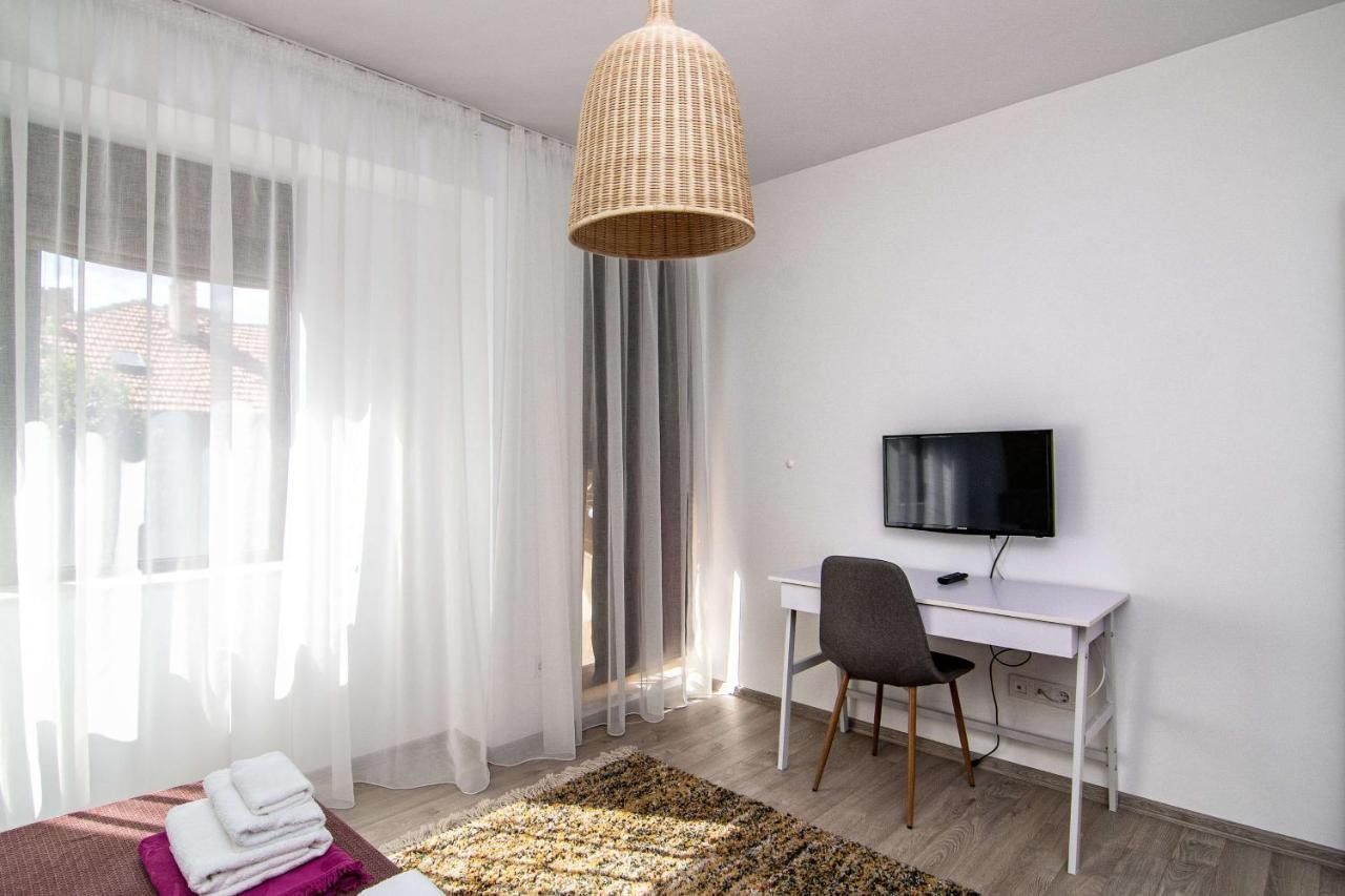 Luxury City Center Two Bedroom Apartment Close To Beach Βάρνα Εξωτερικό φωτογραφία