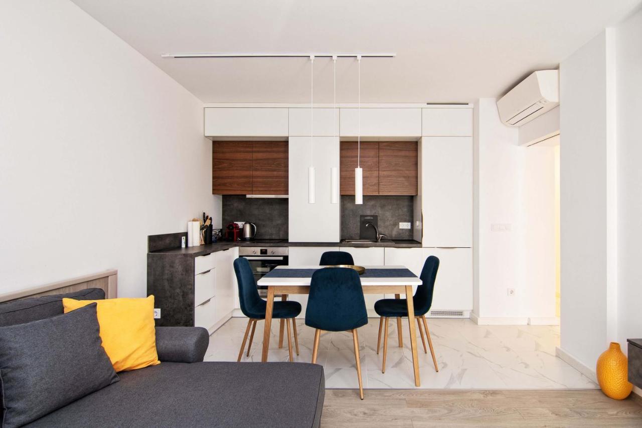 Luxury City Center Two Bedroom Apartment Close To Beach Βάρνα Εξωτερικό φωτογραφία